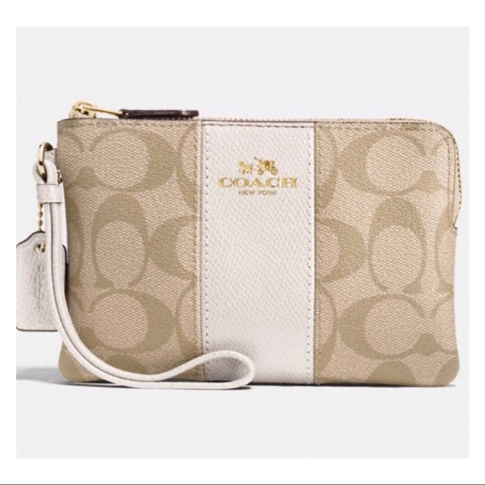 NEW Authentic COACH Corner Zip Signature Wristlet